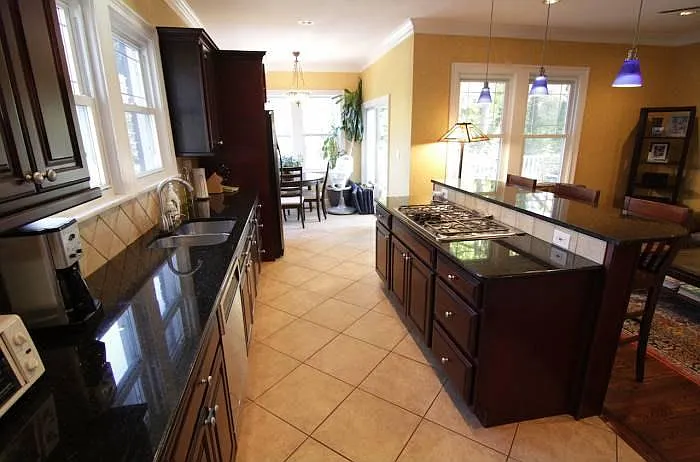 Kitchen 2