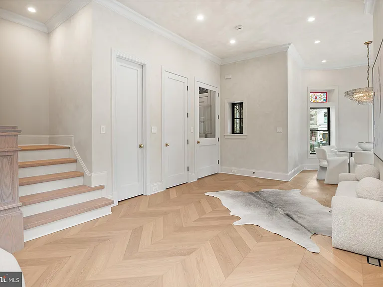 1115 Rhode Island Ave NW — Photo 5