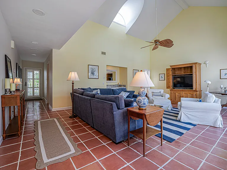 8367 Baytree Dr #8367 — Photo 7