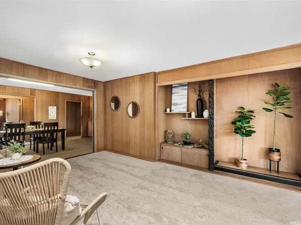 1319 16th Ave, Honolulu, HI 96816