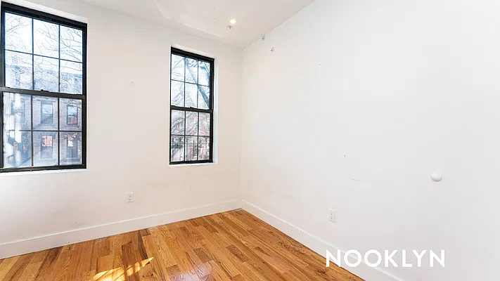 Rented by Nooklyn NYC LLC | media 20