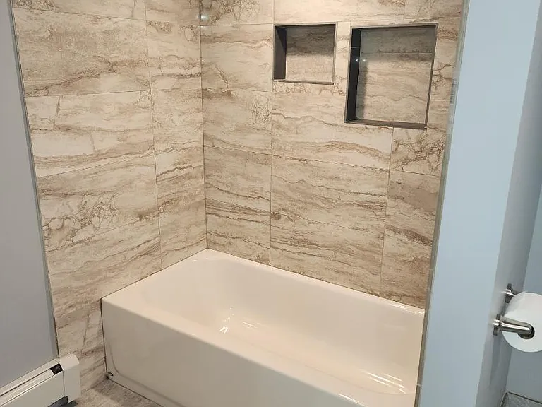 Basement tub/shower