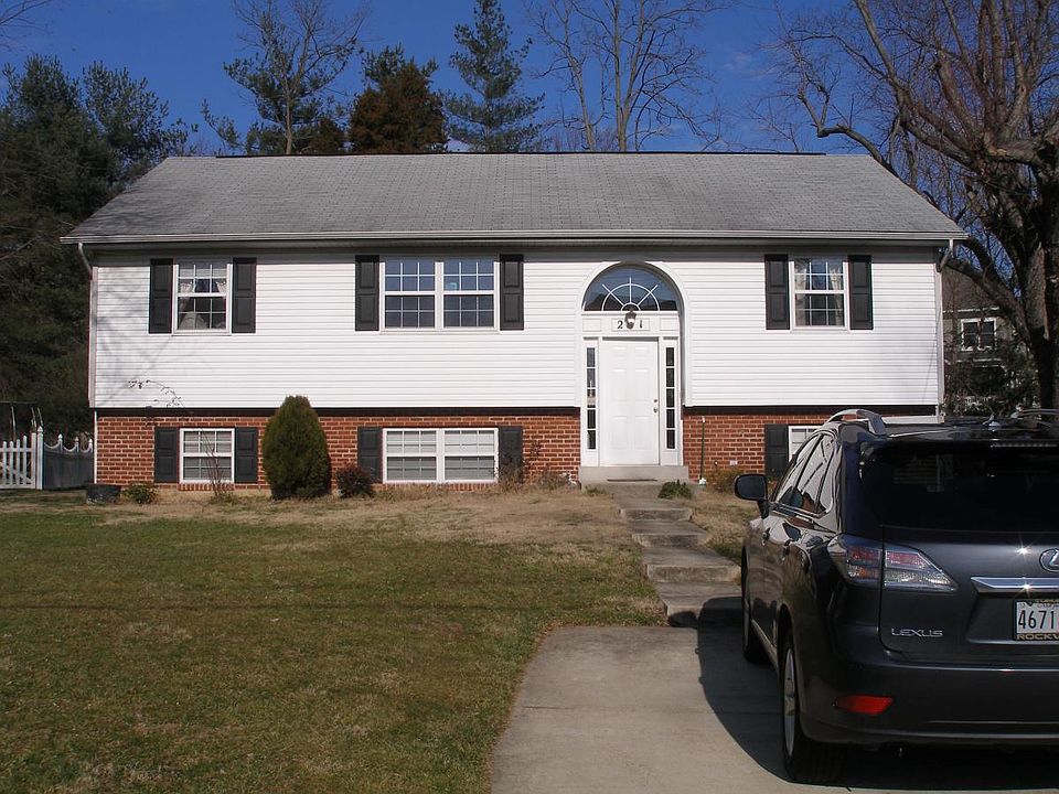 2nd image of 21 Carver Rd