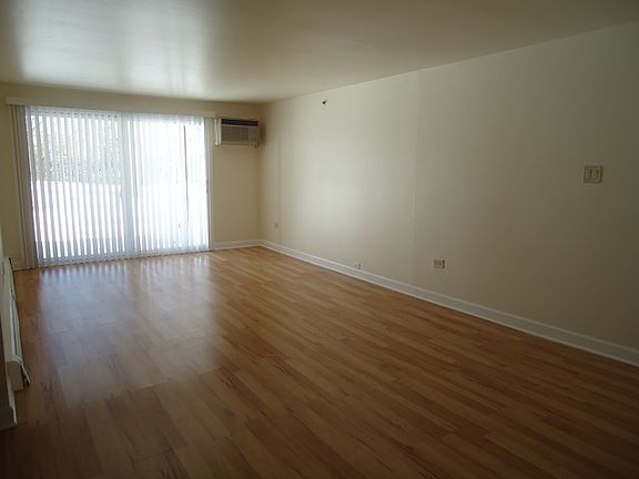 3rd image of 10213 S 86th Ter APT 103