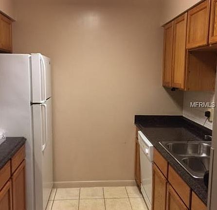 3rd image of 9133 Tudor Cay Dr #D104