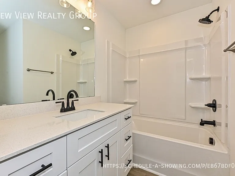 580 Pleasant Ave — Photo 18