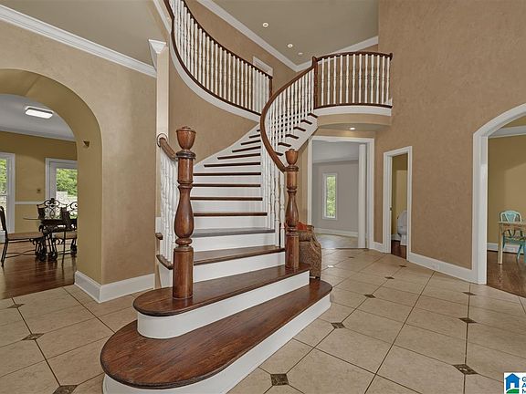 3rd image of 155 Dogwood Lakes Dr