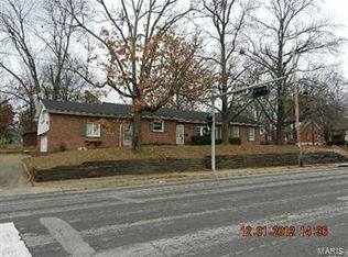 11801 Big Bend Rd, Saint Louis, MO
