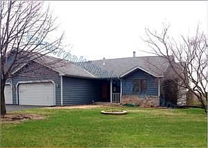 1st image of 15721 Maple Island Ct