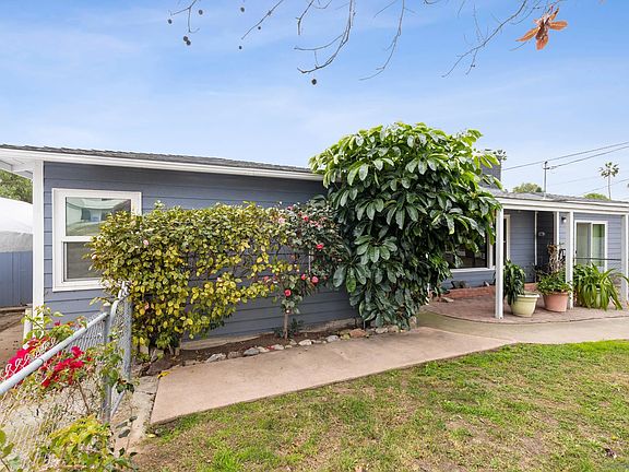 2nd image of 9969 Sierra Madre Rd