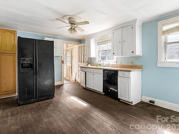 4th image of 2346 Sam Newell Rd