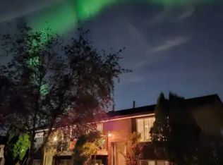 6704 19th Ave NW #1A, Edmonton, AB T6K2G8