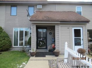 24 Eichen St, Ticonderoga, NY 12883