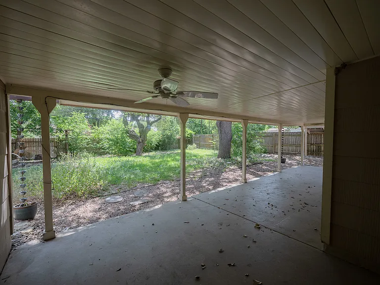 6614 Peachtree Dr — Photo 24