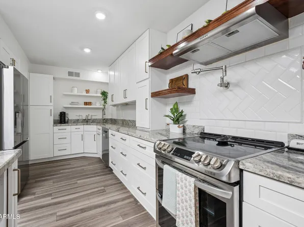 1035 E NORTHERN Avenue, Phoenix, AZ 85020