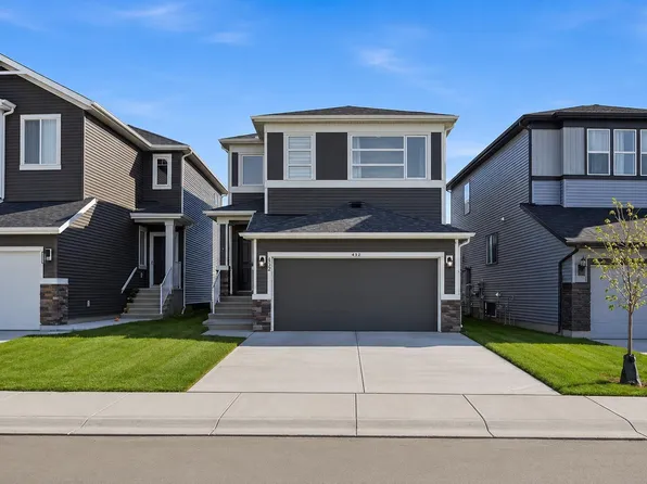 332 Belmont Park SW, Calgary, AB T2X 5T1
