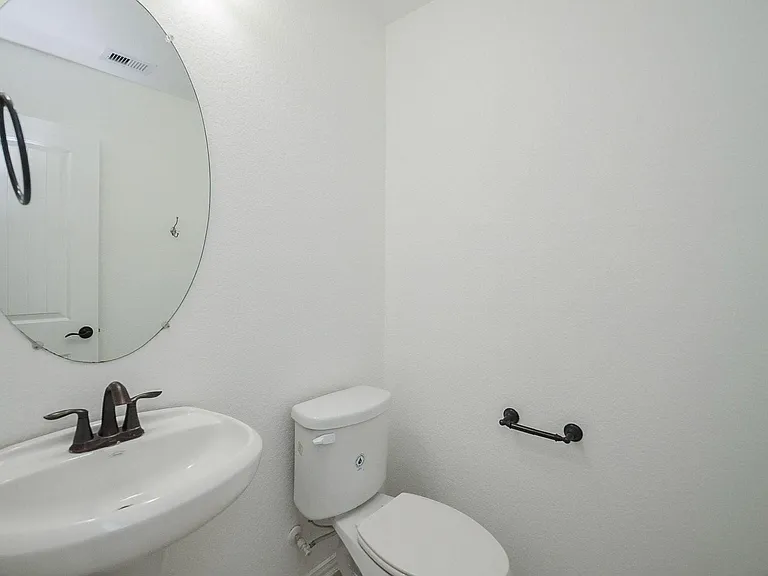 14806 Raleighs Meadow Ct — Photo 22