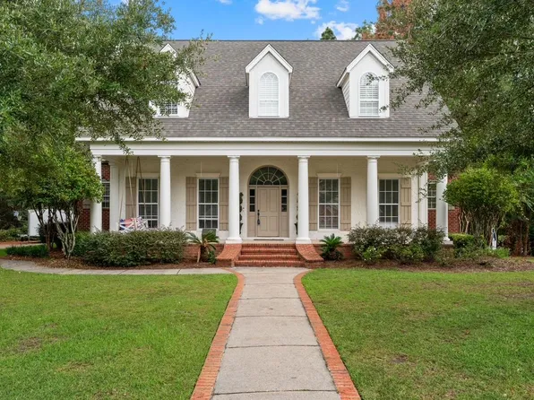 3 Rosebay Ct, Hattiesburg, MS 39402