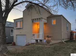 1208 Pierce St, Omaha, NE 68108