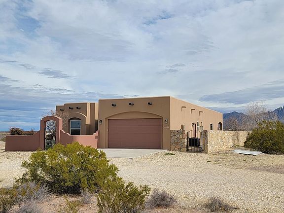 2nd image of 7865 Lion Den Canyon Way