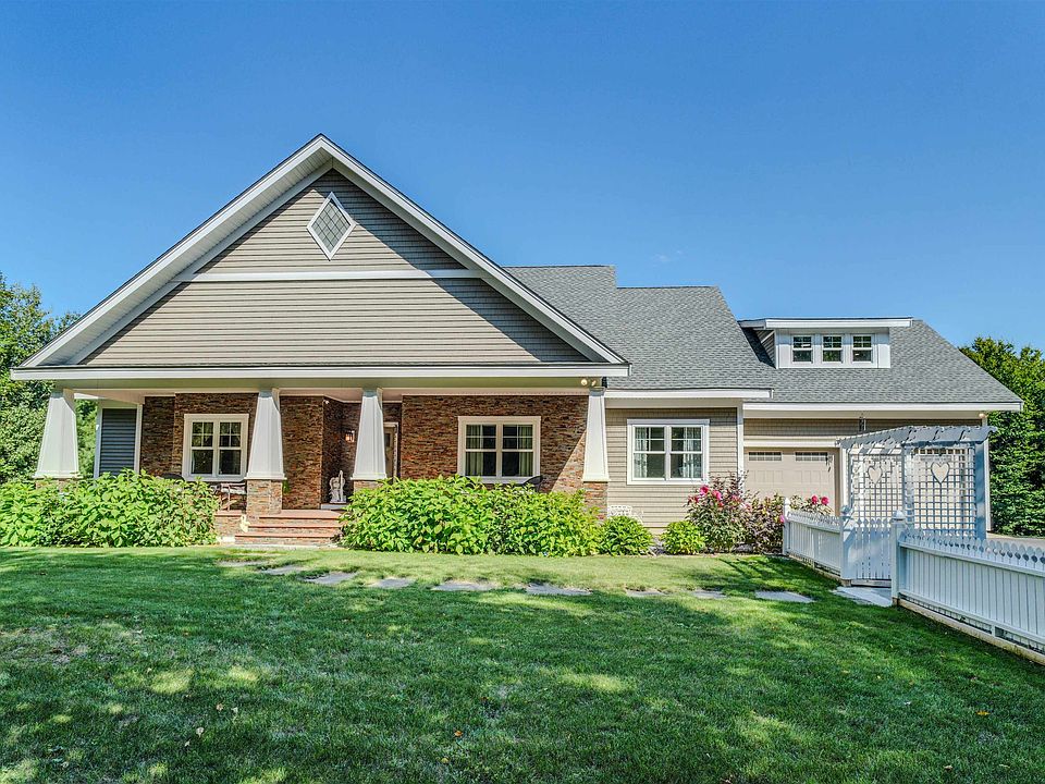 1st image of 43 Sachem Drive