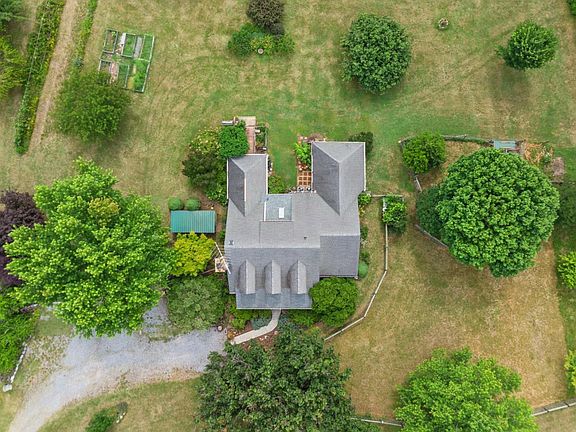 5th image of 2664 W Perch Rd