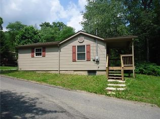 1216 Orchard Ln, Ligonier, PA 15658