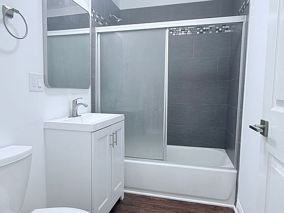 5th image of 1616 W 18th Pl #1