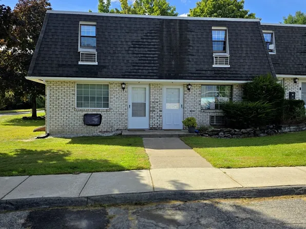 2 Princeton Ter #2, Greenfield, MA 01301