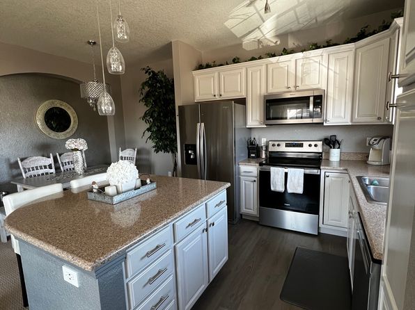 9441 Ashbury Cir Unit 202