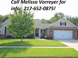 540 Back Bay Dr, Sherman, IL 62684