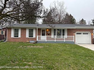 226 S Virginia Ave, Portland, MI 48875