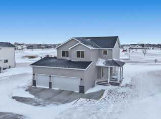 4766 34th St S, Fargo, ND