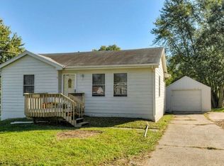 3425 S Union St, Des Moines, IA 50315