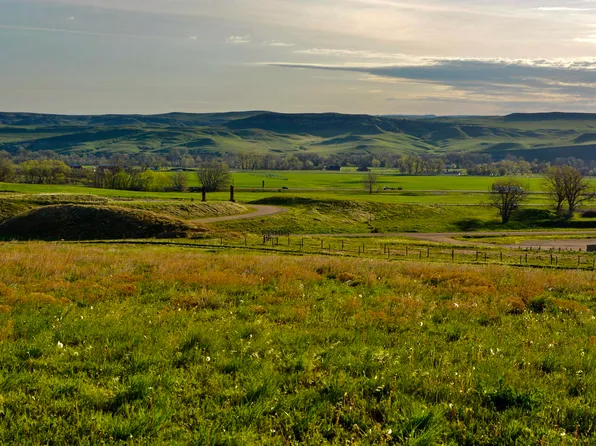 Yellowtail Dr #R2, Sheridan, WY 82801