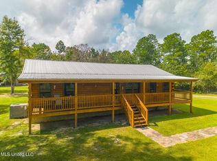 340 Will Lee Rd, Lumberton, MS 39455
