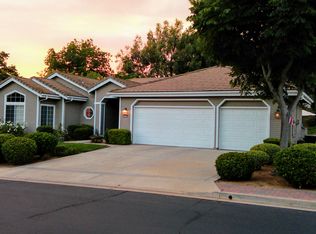 1076 Barsky Ln, Fallbrook, CA 92028