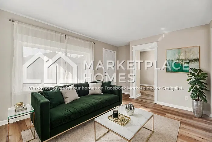 4 bed, 2.5 bath, 1229 sqft, $2,095 — Photo 3