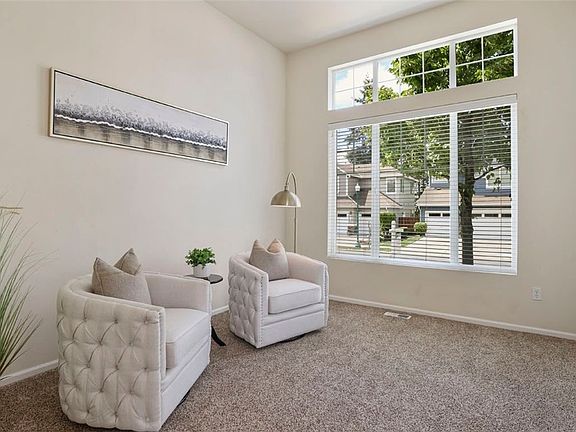 5th image of 6936 Montevista Dr SE