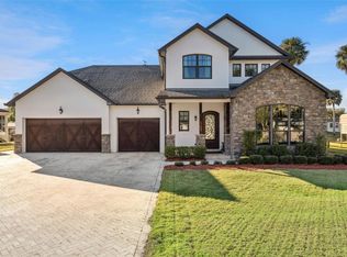 2072 Starboard Dr, Geneva, FL 32732