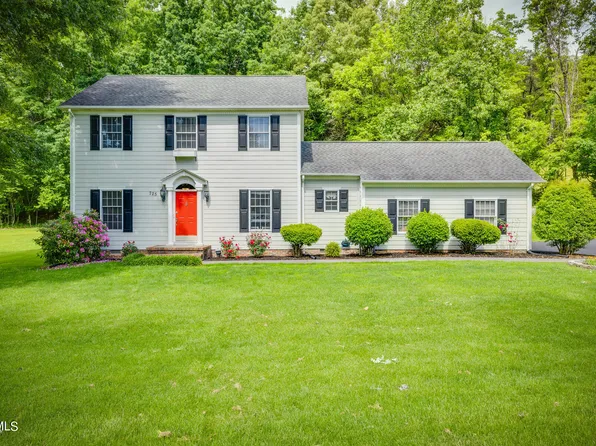 725 Powder Branch Rd, Elizabethton, TN 37643