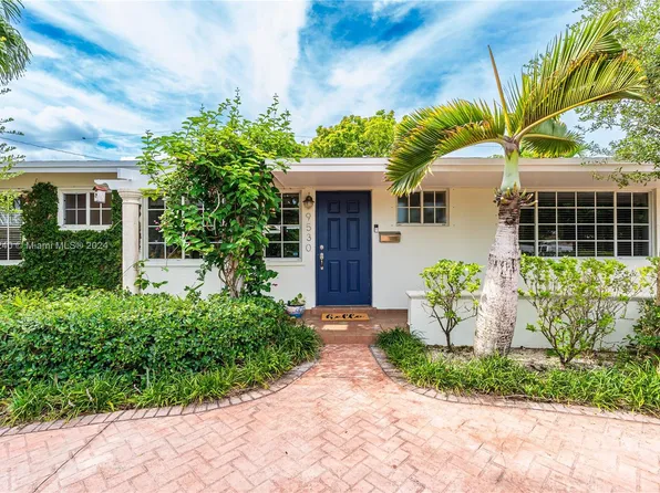 9530 SW 51st St, Miami, FL 33165