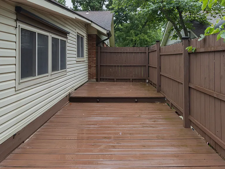 203 Edgewood Ave — Photo 5