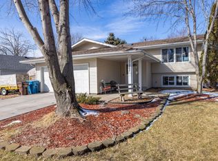11265 Kentucky Ave N, Champlin, MN 55316