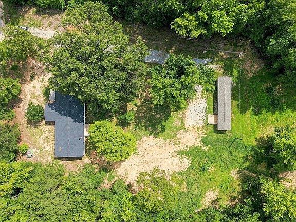 3rd image of 261 Coleman Rd
