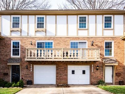 9948 Edelweiss Cir, Merriam, KS, 66203