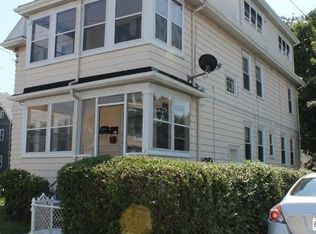 95 Billings St, Quincy, MA 02171