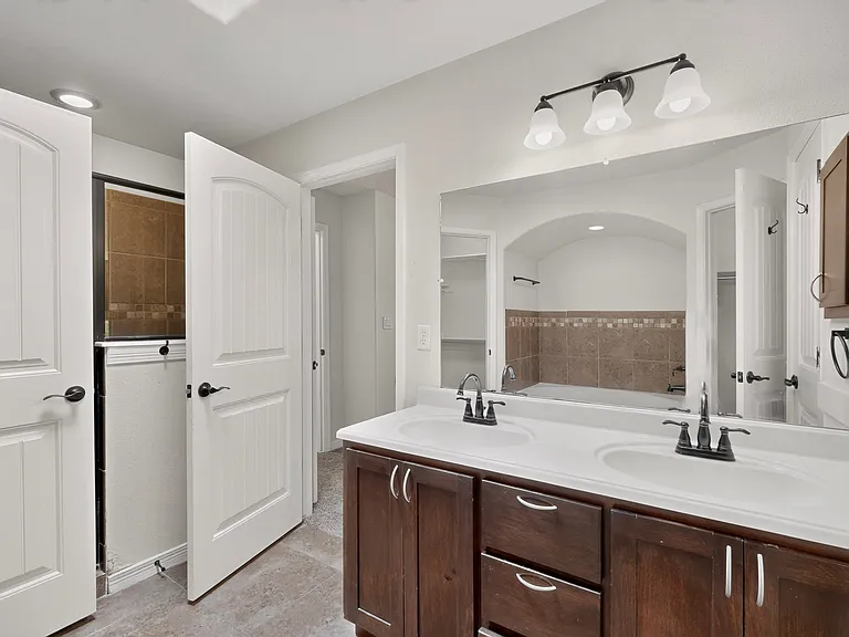 11583 Saint Martin Way — Photo 26
