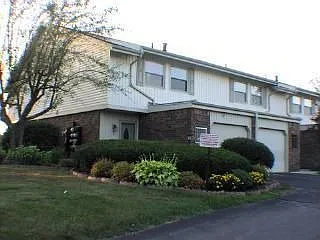 6818 Fenwyck Rd APT 1 photo 1