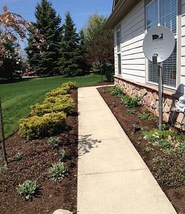2nd image of 626 Crossings Cir